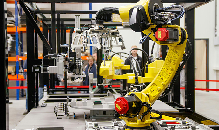 继电器全自动组装生产线：智能制造的效率革命